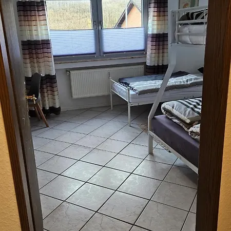 Familienfreundliche In Vussem Apartmán